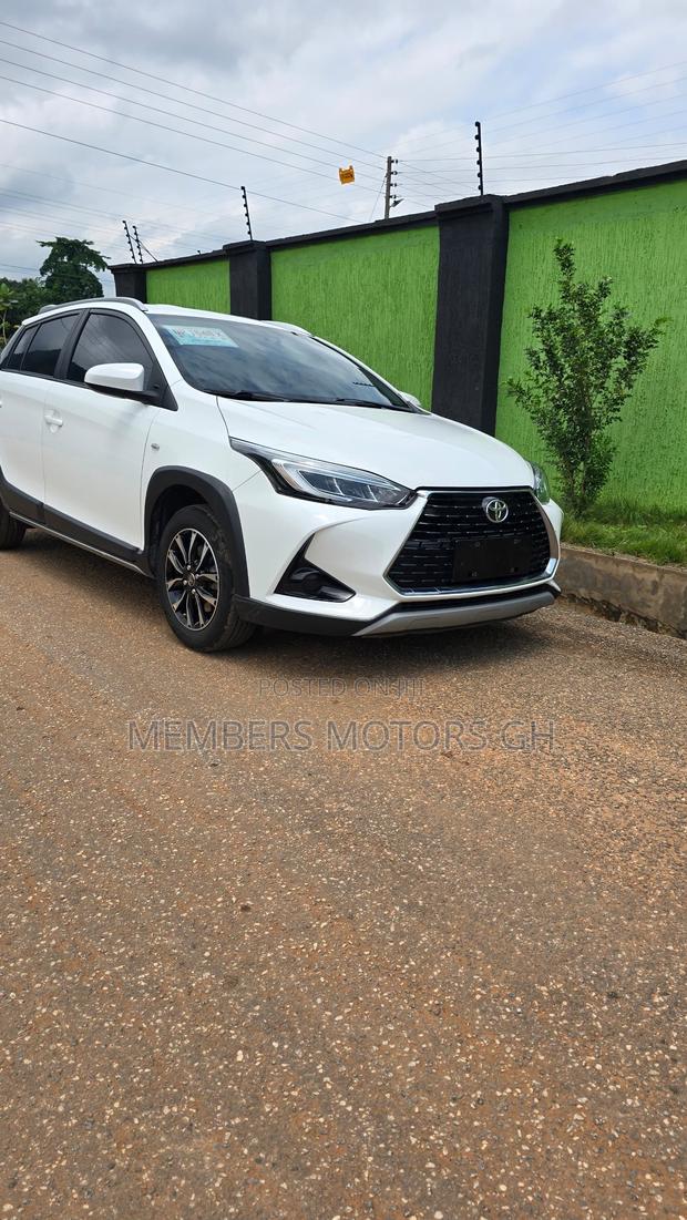 Toyota Yaris 2020 White