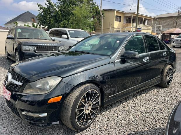 Mercedes-Benz C250 2014 Black