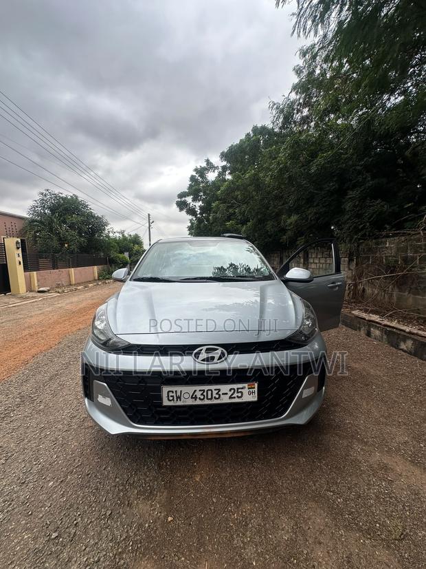 Hyundai I10 2025 Silver