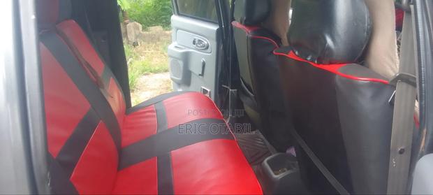 Mitsubishi L200 1999 Gray