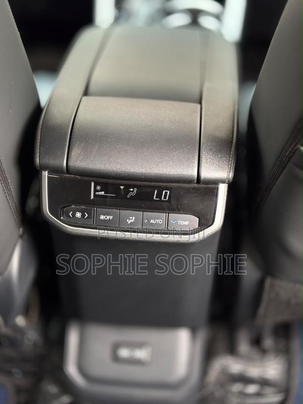 Toyota Grand Highlander Hybrid MAX Platinum AWD 2024 White