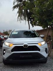 Toyota RAV4 2023 White for sale
