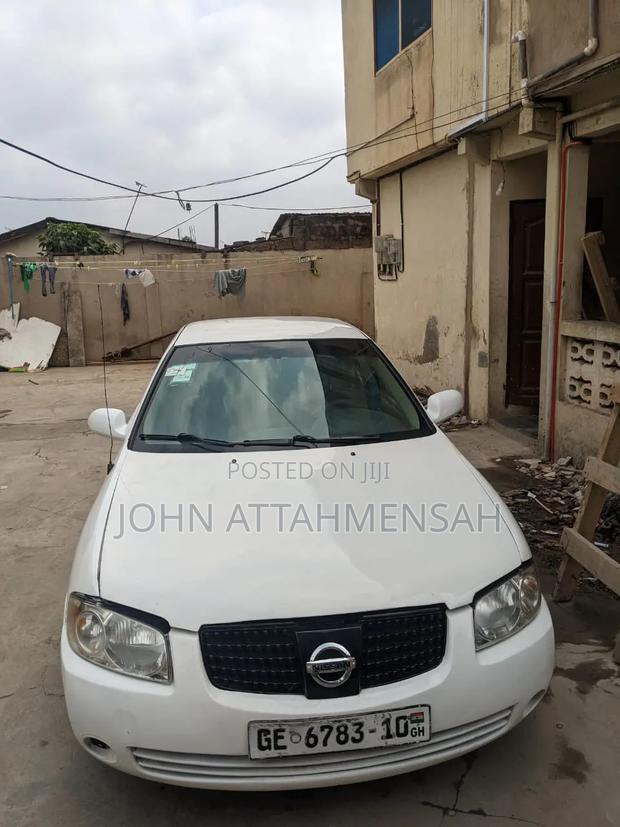 Nissan Sentra 2004 White