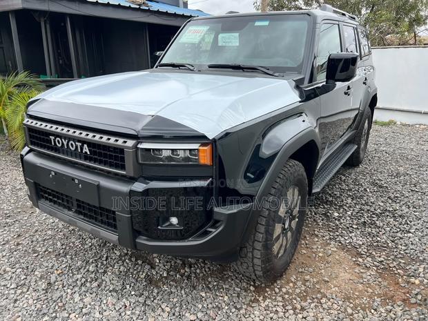 New Toyota Land Cruiser Prado 2.4 Petrol 2025 Black