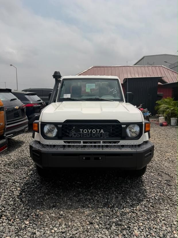 New Toyota Land Cruiser 2025 White