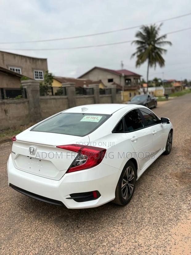 Honda Civic 2018 White