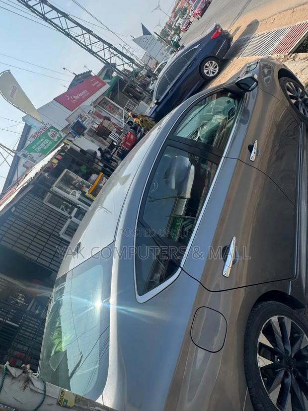 Nissan Sentra SR 2016 Gray
