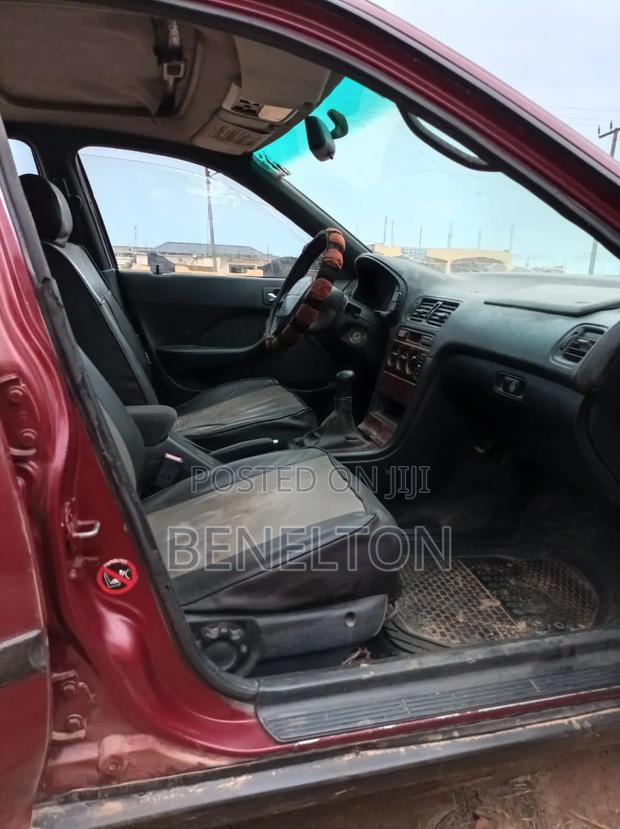 Honda Accord 2006 Red