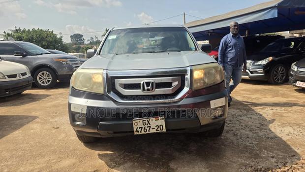 Honda Pilot 2012 Silver