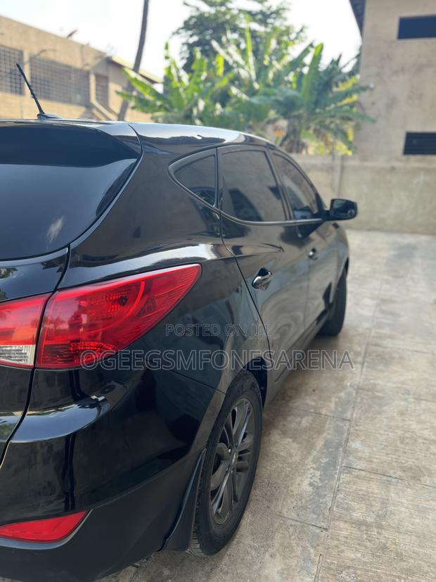 Hyundai Tucson GLS AWD 2015 Black
