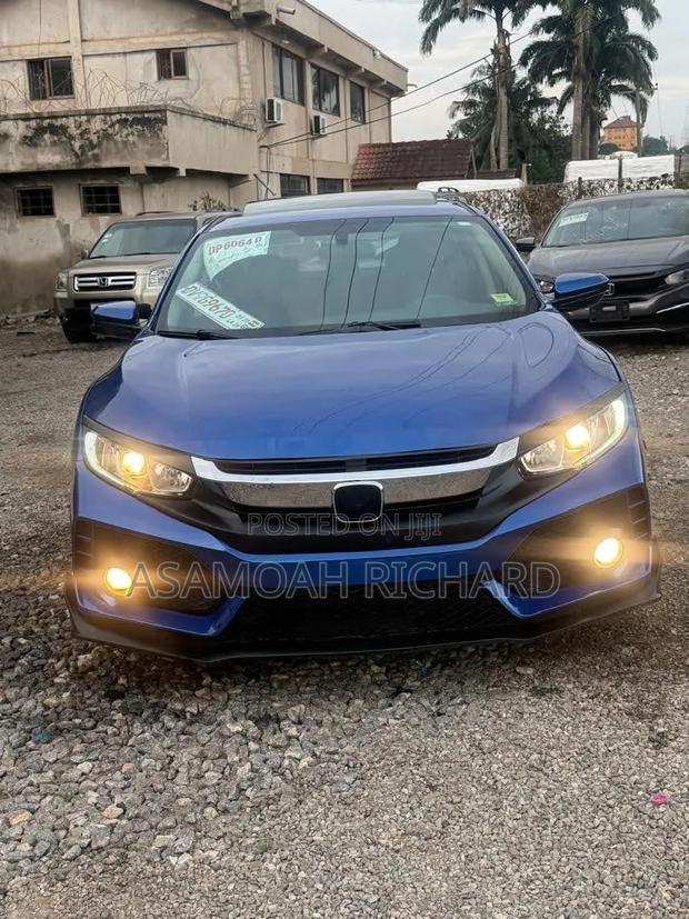 Honda Civic 2016 Blue