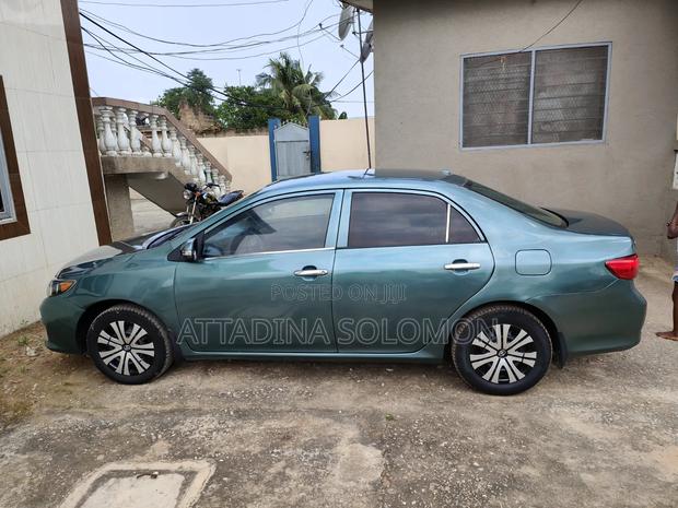 Toyota Corolla 2009 Green