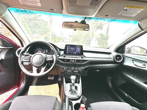 Kia Forte 2023 Red