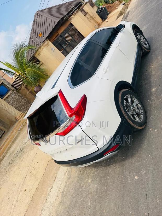 Honda CR-V 2019 White