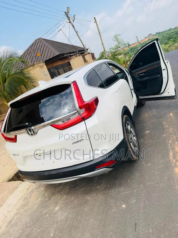 Honda CR-V 2019 White