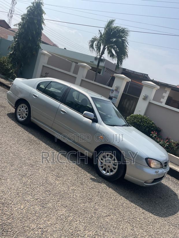 Nissan Primera 2009 Gray