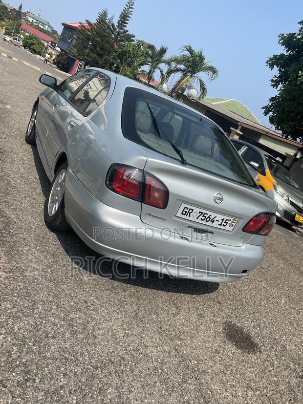 Nissan Primera 2009 Gray