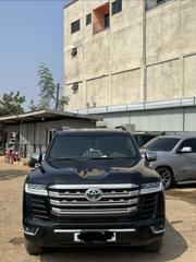 Toyota Land Cruiser LC300 2025 Black for sale