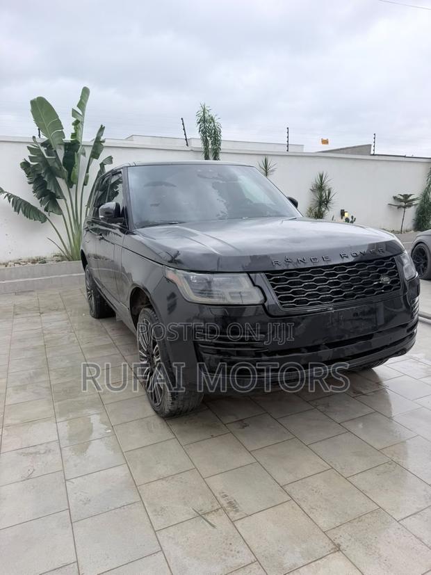 Land Rover Range Rover Vogue 2019 Black