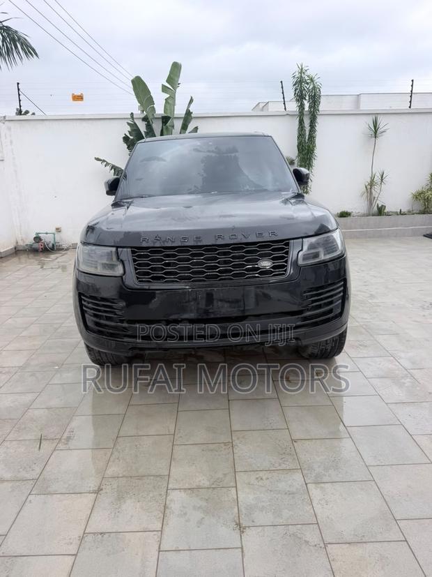 Land Rover Range Rover Vogue 2019 Black