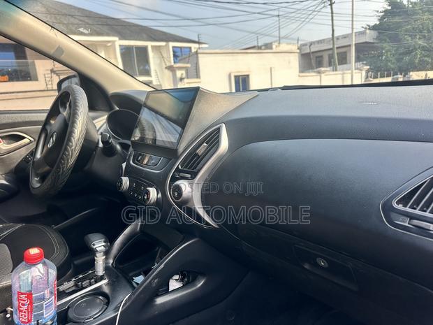 Hyundai Ix35 2011 Blue