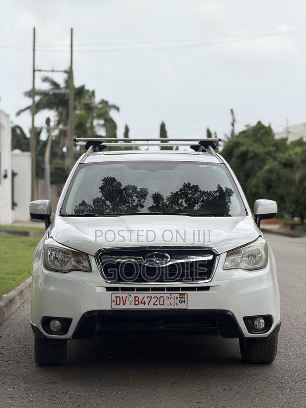 Subaru Forester 2.5i Premium PZEV 4dr SUV AWD (2.5L 4cyl 6M) 2014 White
