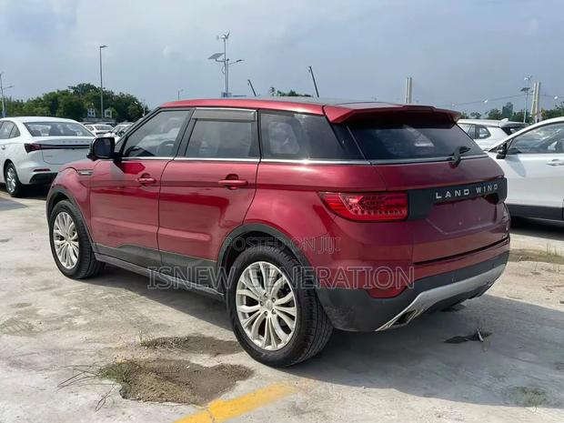 Land Rover Discovery Sport 2016 Red