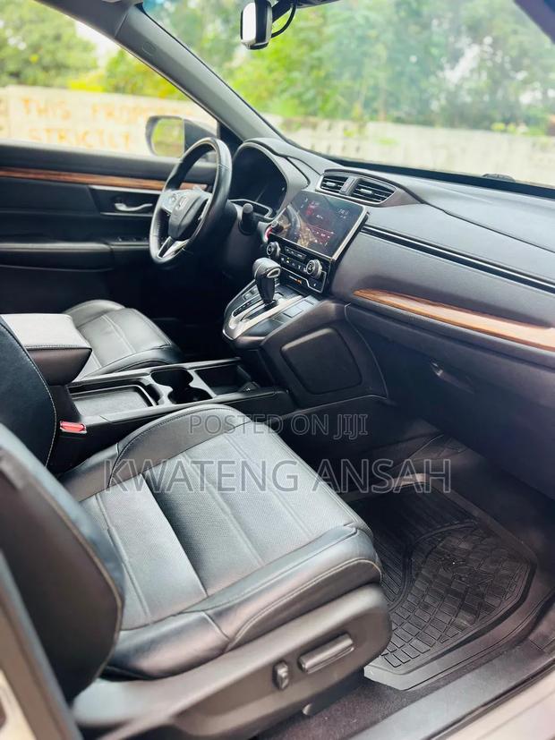 Honda CR-V 2018 Silver