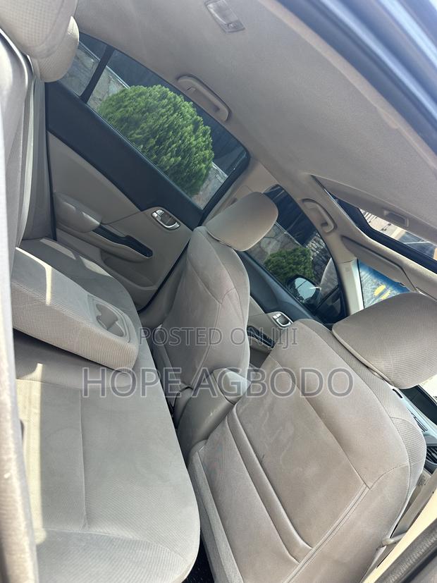 Honda Civic 2012 Gray