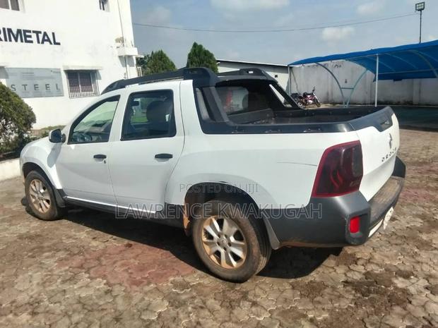 Renault Duster 2016 White
