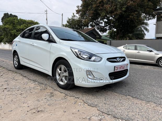 Hyundai Accent 2014 White