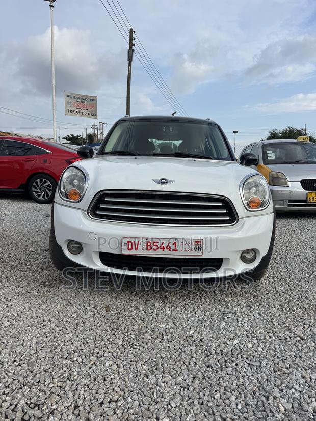 Mini Cooper 2dr Convertible (1.6L 4cyl 6M) 2014 White