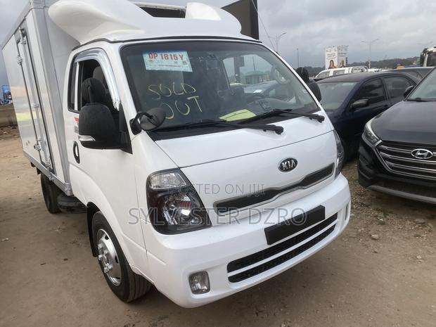 Kia Bongo 2016 White