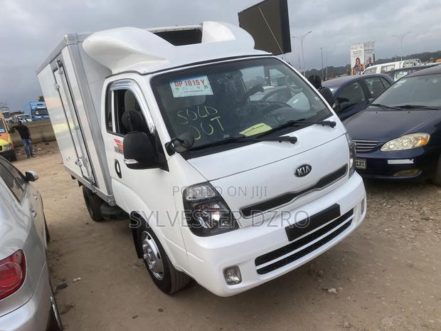 Kia Bongo 2016 White