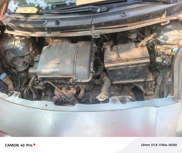 Toyota Yaris 2010 Silver