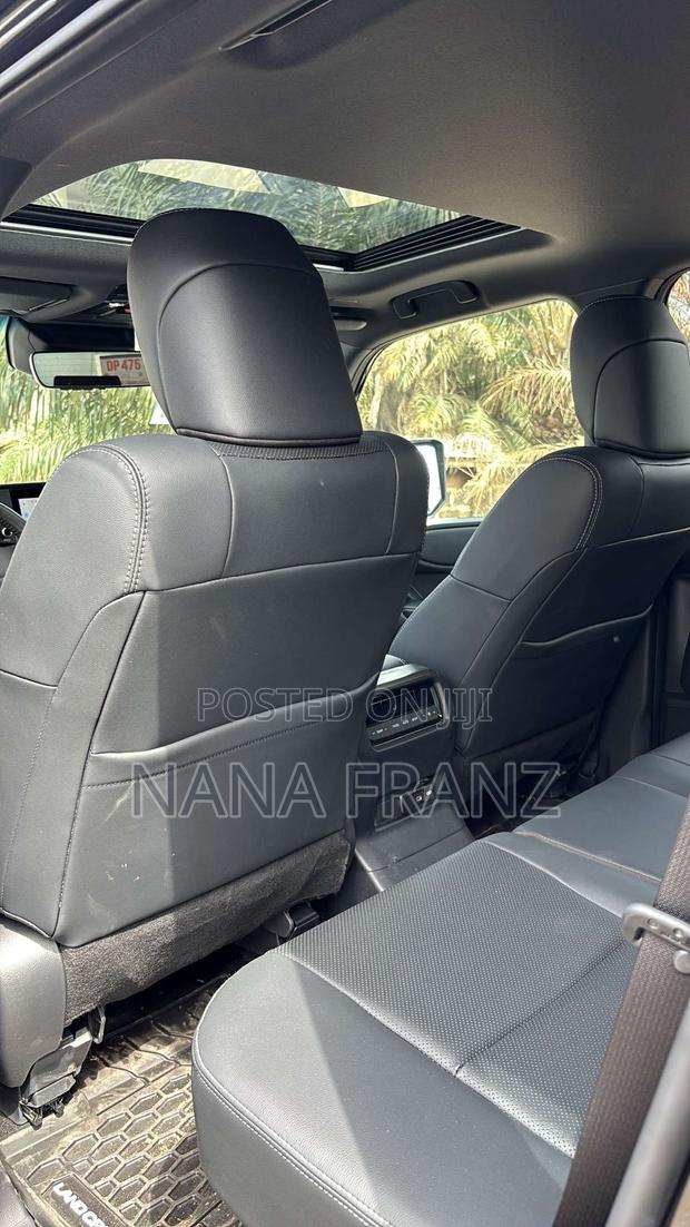 Toyota Land Cruiser Prado 2.4 Petrol 2024 Black
