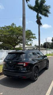 Honda Pilot Touring AWD 2019 Black for sale