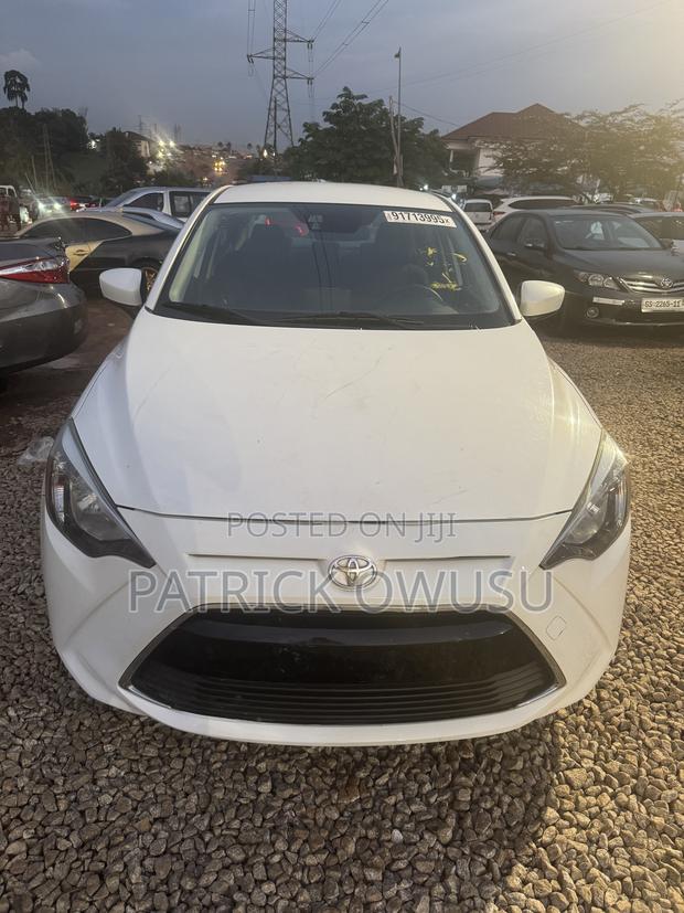 Toyota Yaris iA 1.5 FWD 2017 White