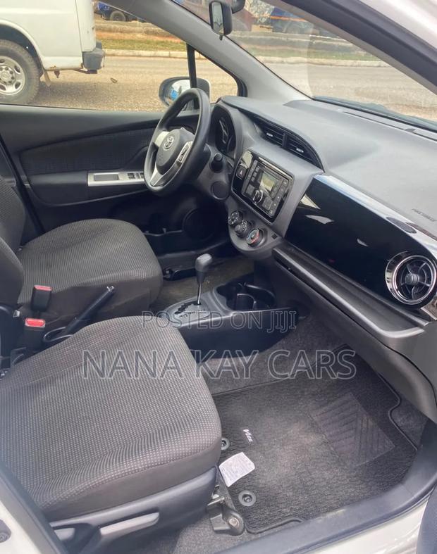 Toyota Vitz 2015 White