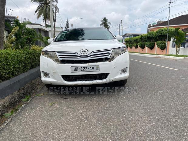 Toyota Venza XLE 2014