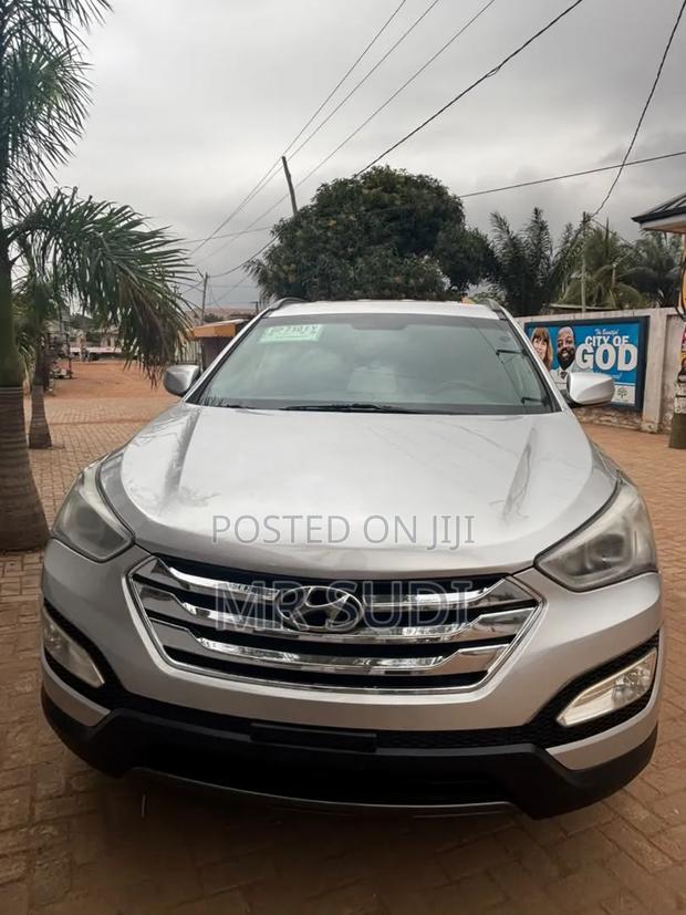 Hyundai Santa Fe 2017 Silver