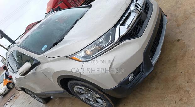 Honda CR-V EX AWD 2018 Gold