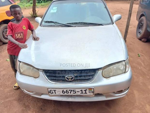 Toyota Corolla 2002 Silver