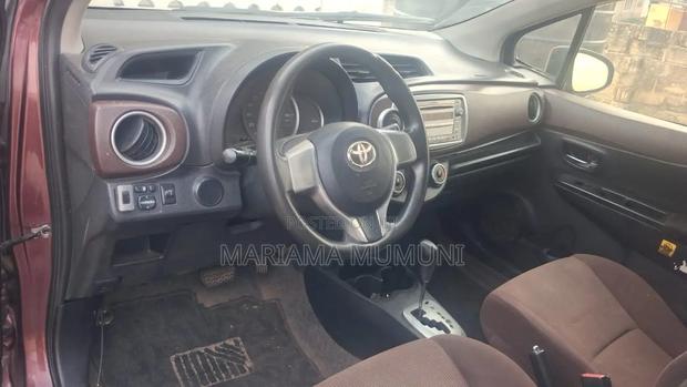 Toyota Vitz 2012 Brown