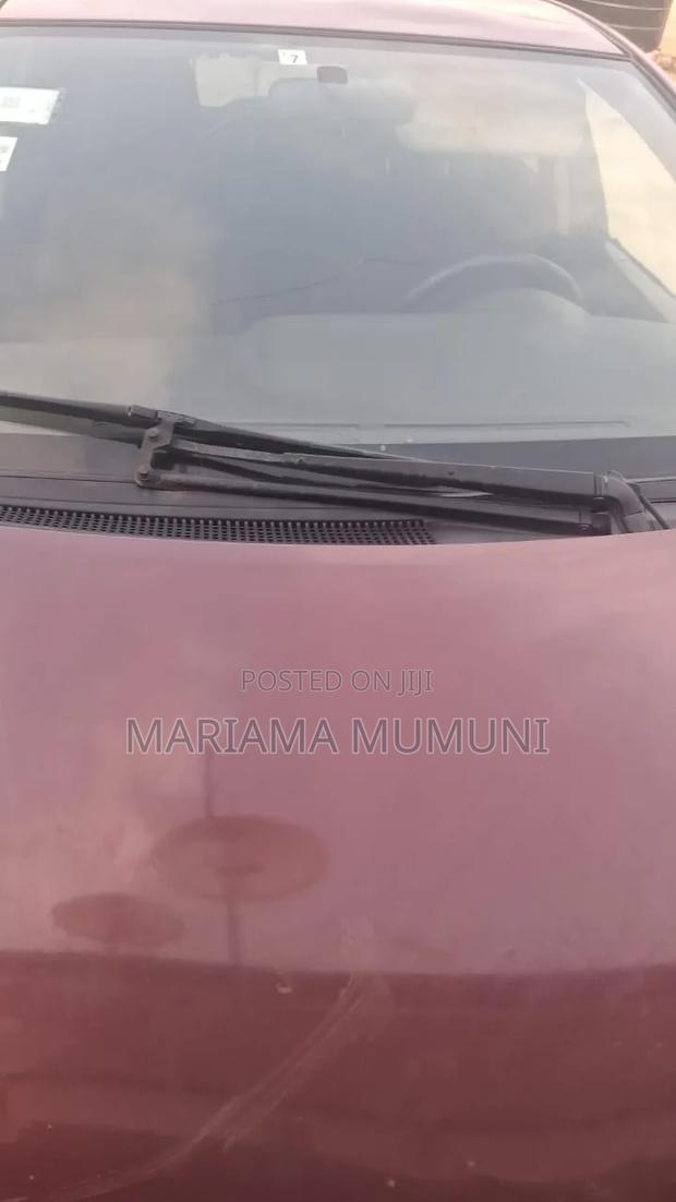 Toyota Vitz 2012 Brown