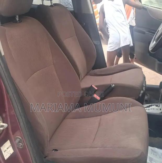 Toyota Vitz 2012 Brown