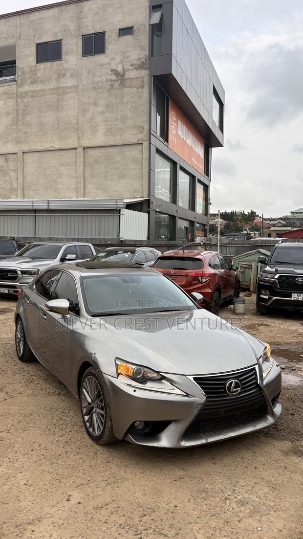 Lexus IS 250 4WD 2014 Gold