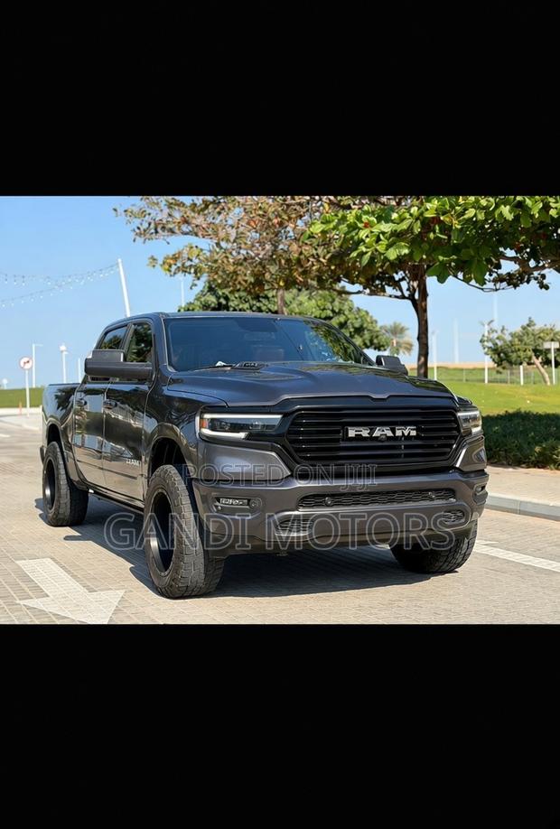 Dodge RAM 1500 5.7 Petrol AWD 2021 Gray