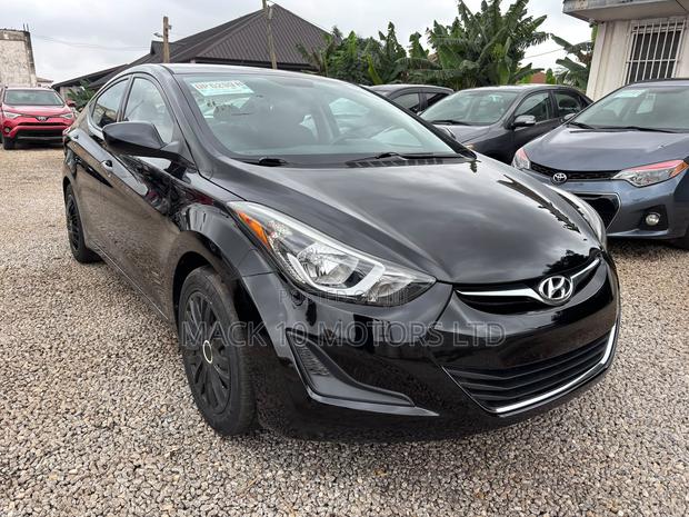 Hyundai Elantra SE 4dr Sedan (1.8L 4cyl 6A) 2015 Black