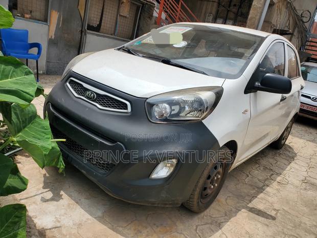 Kia Morning 2012 White